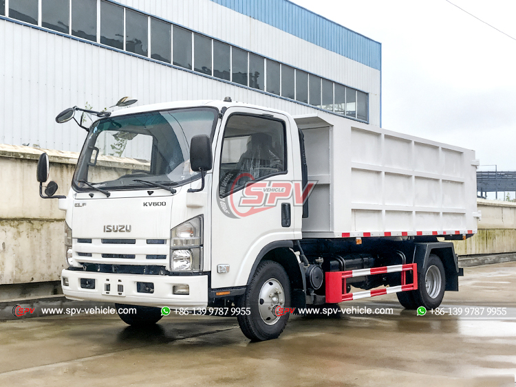 ISUZU Light Duty  Waste Tipper Truck - Front Left Side
